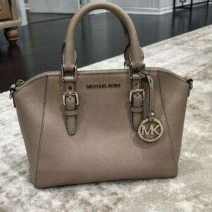 MK shoulder bag
